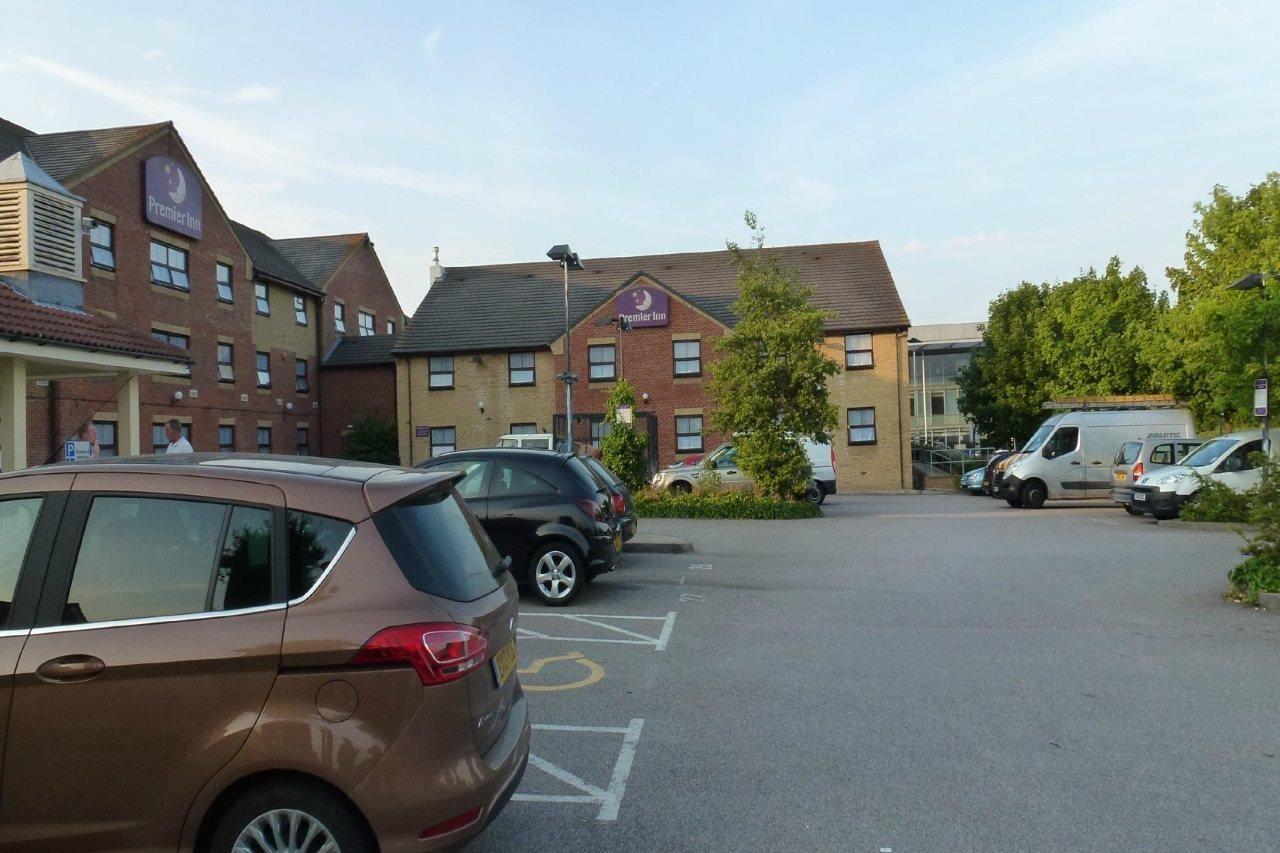 Premier Inn Premier Inn Southend Airport 외부 사진